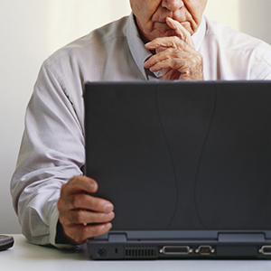 thoughtful_man_laptop