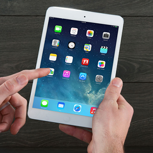 ipad-mini-retina-hand-100068326-large