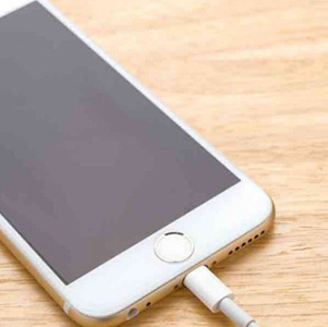charging-wrongly-smartphone-660x330