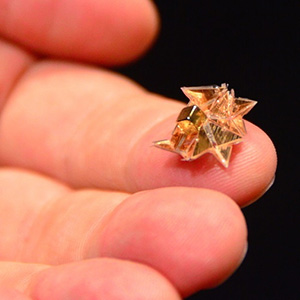 mit-rus-origami-robot-1-1432840227571