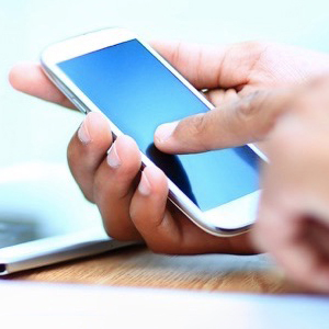 type-faster-on-a-smartphones-touch-keyboard